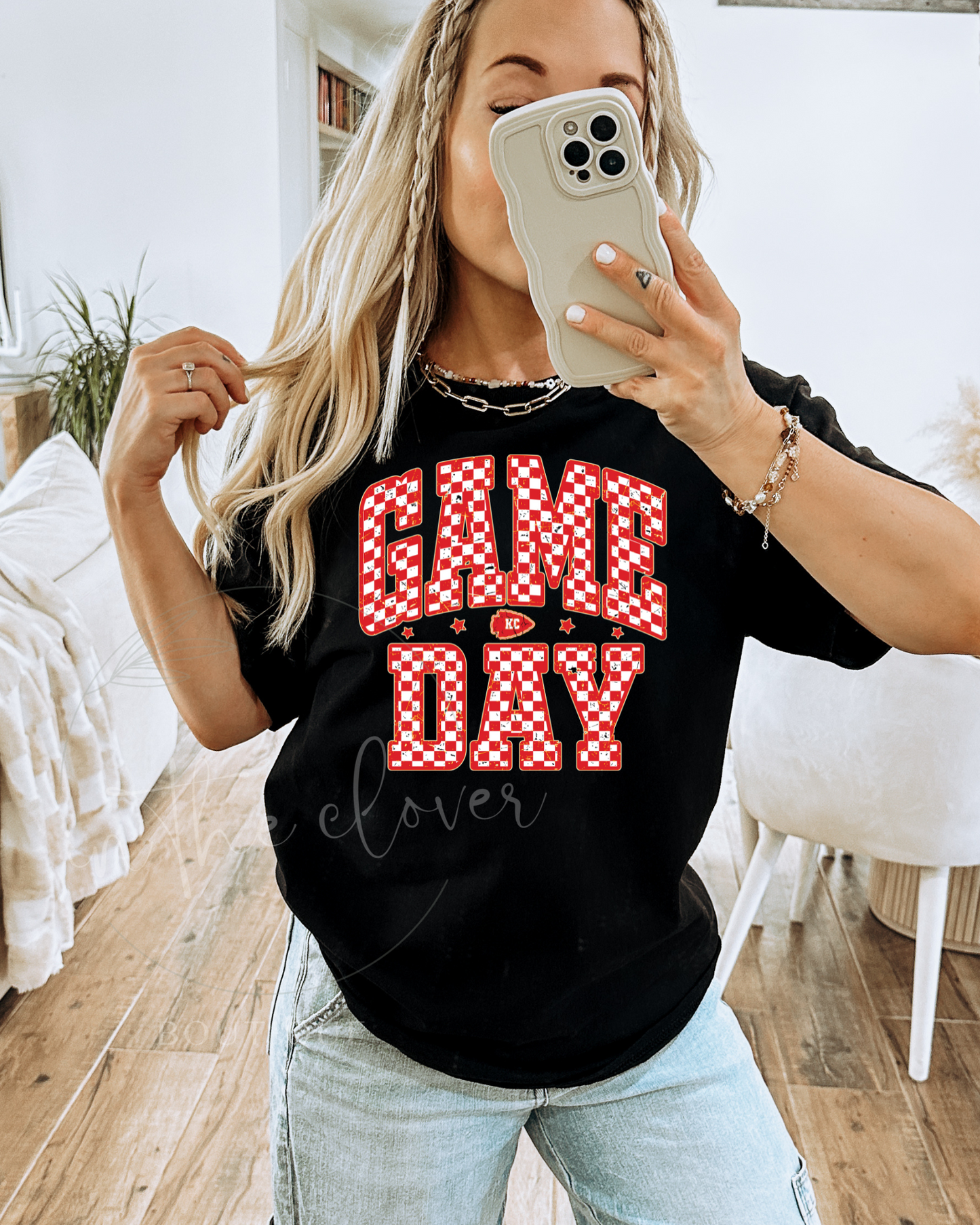 RED CHECKERED GAME DAY KC ARROWHEAD - BLACK TEE