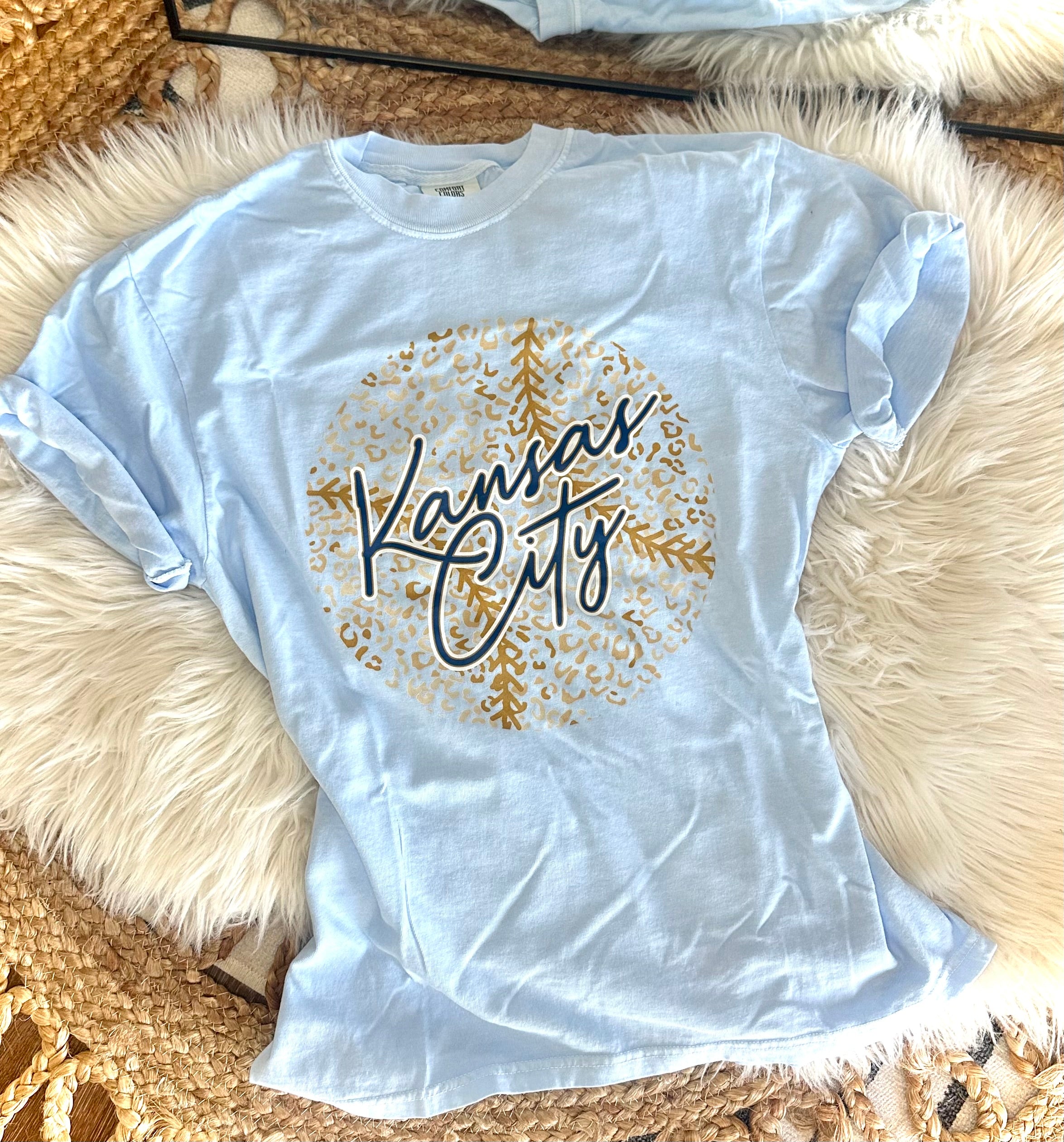 LEOPARD BASEBALL KANSAS CITY - LIGHT BLUE TEE