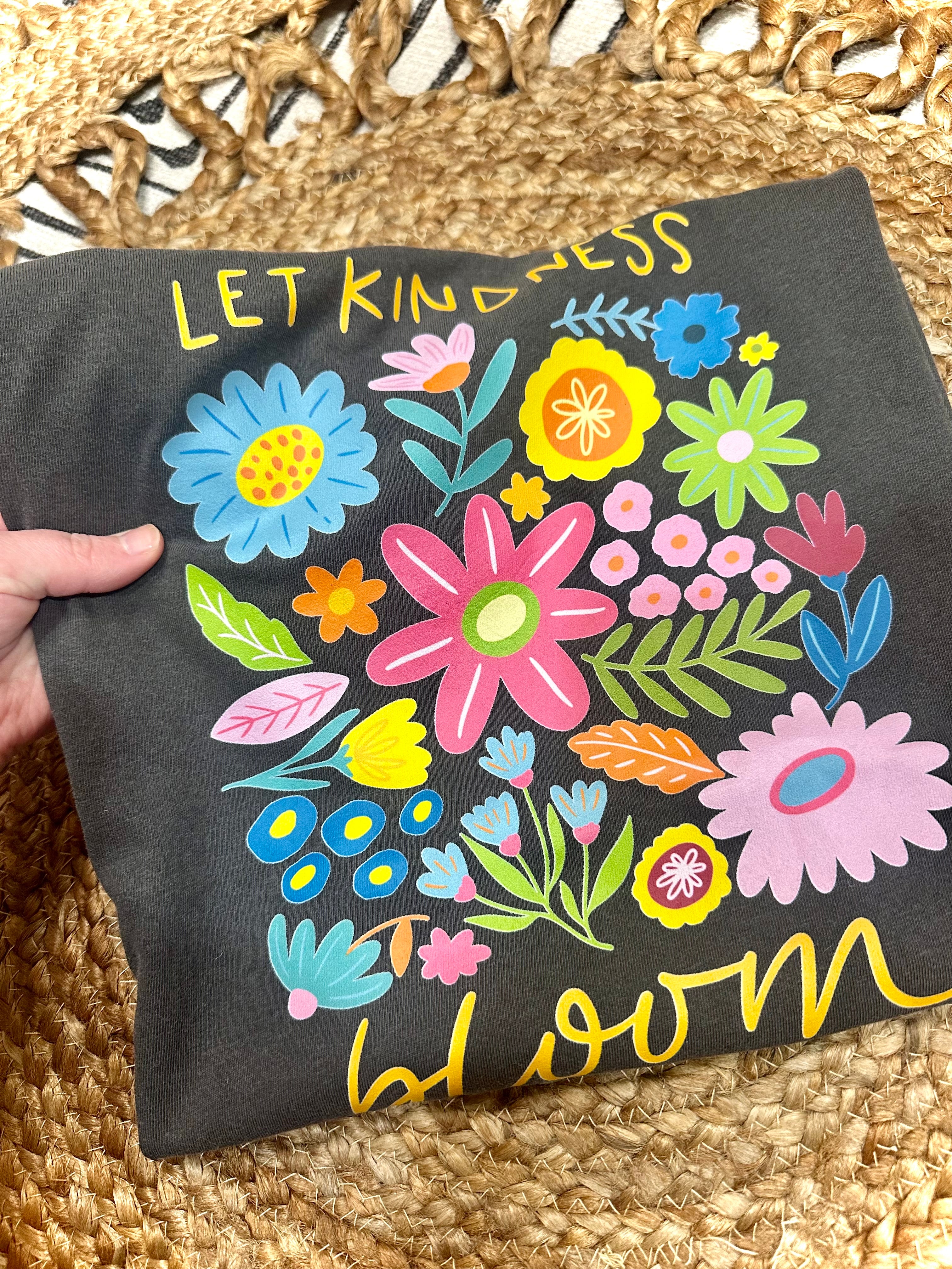 LET KINDNESS BLOOM - PEPPER TEE