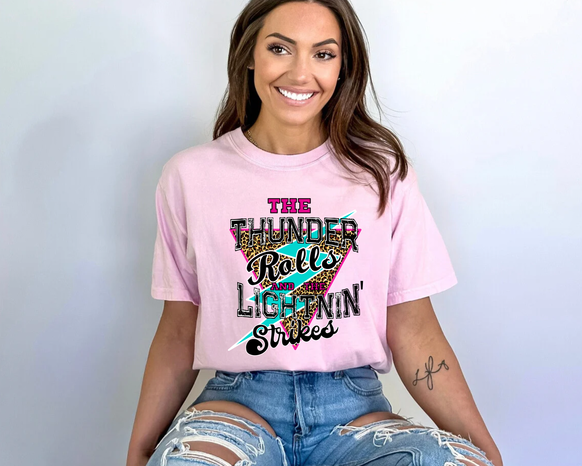 THE THUNDER ROLLS - BLOSSOM TEE