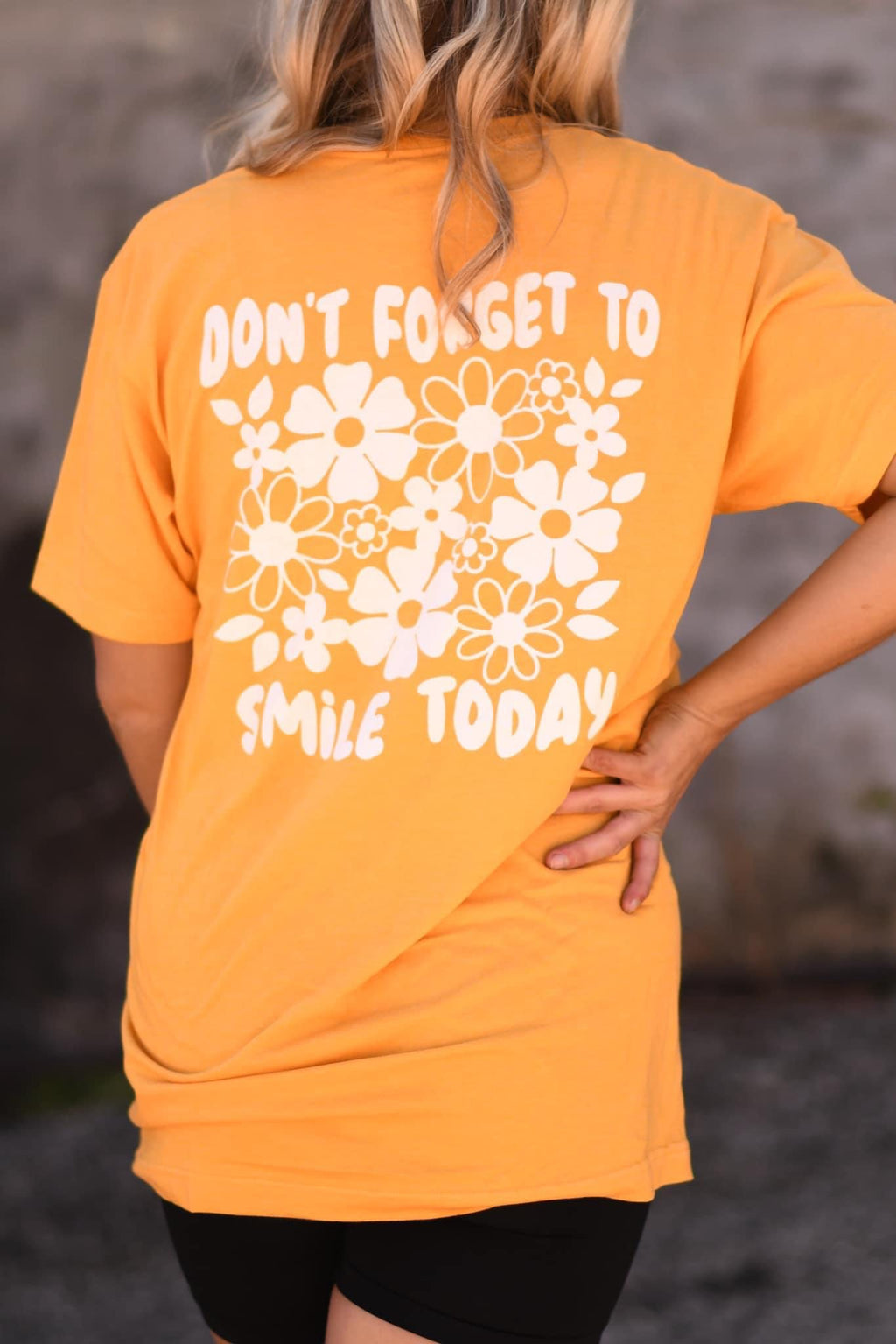 DON'T FORGET TO SMILE TODAY - GOLD TEE