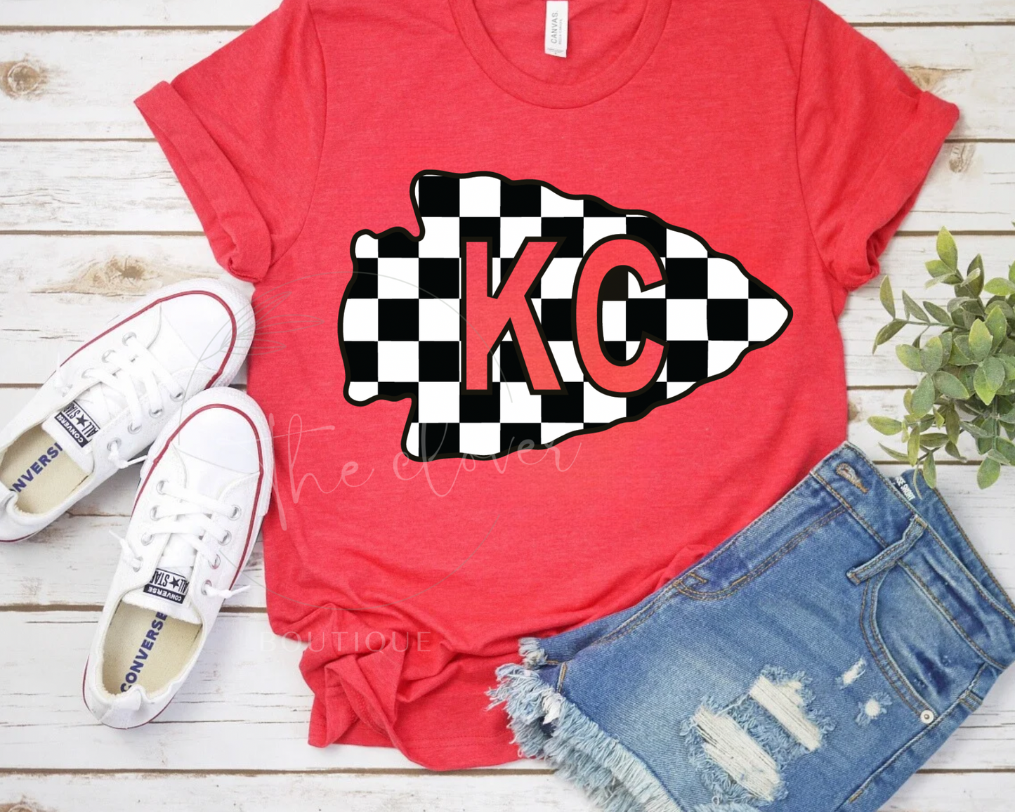 CHECKERED ARROWHEAD WITH KC - RED TEE