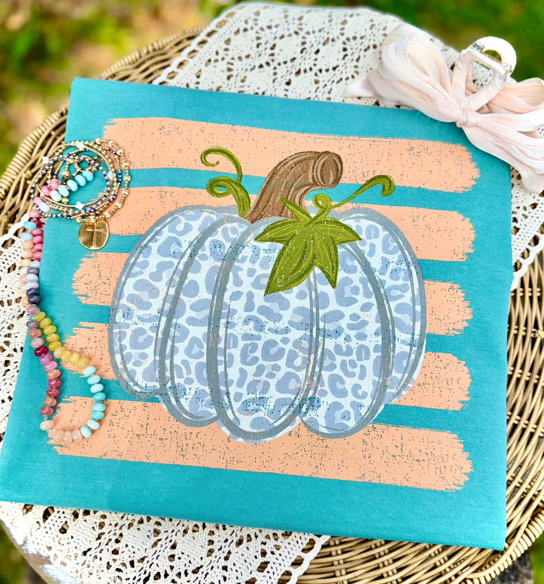 Leopard Pumpkin with Striped Detail - Lagoon Tee