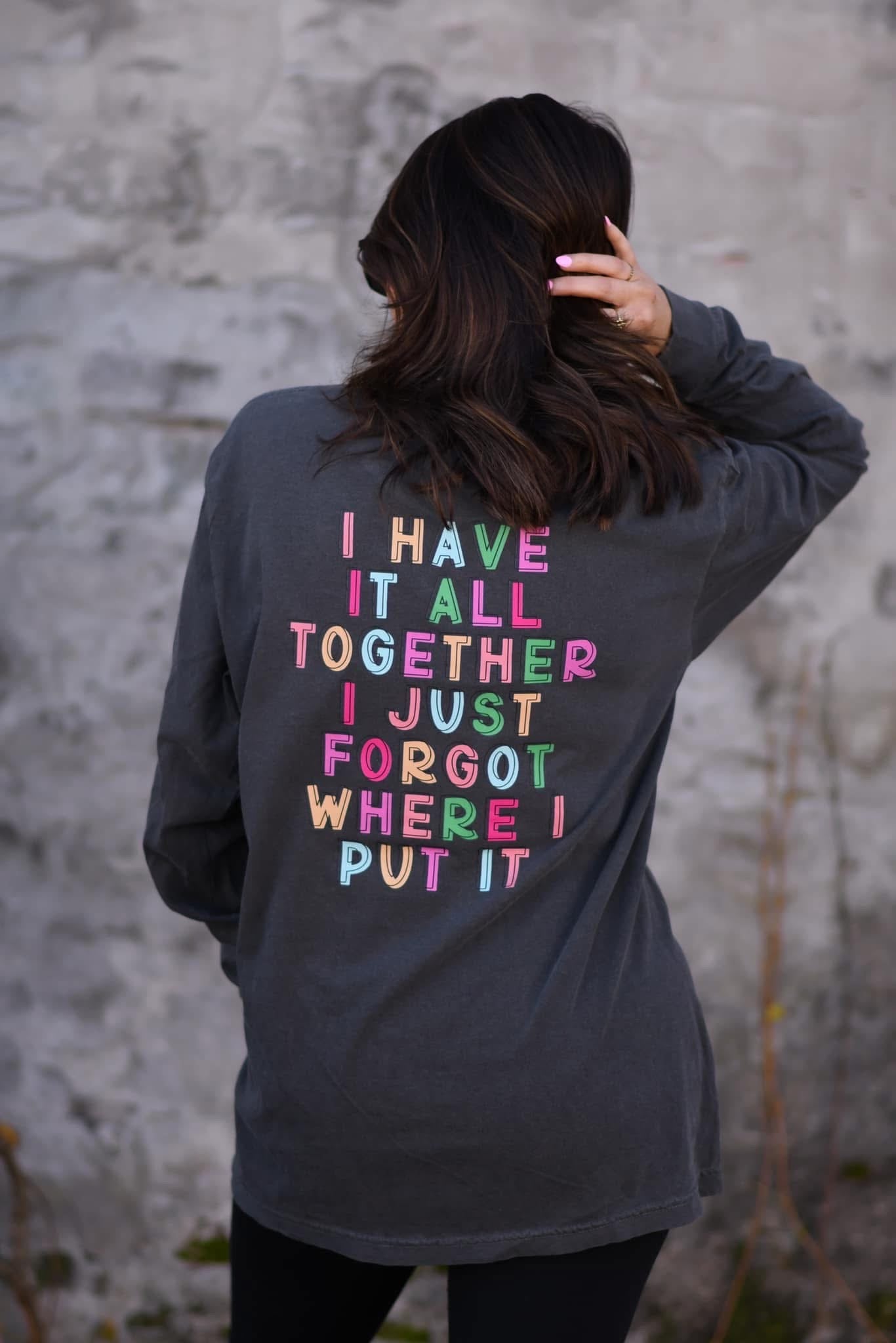 MOM LIFE - PEPPER LONG SLEEVE TEE