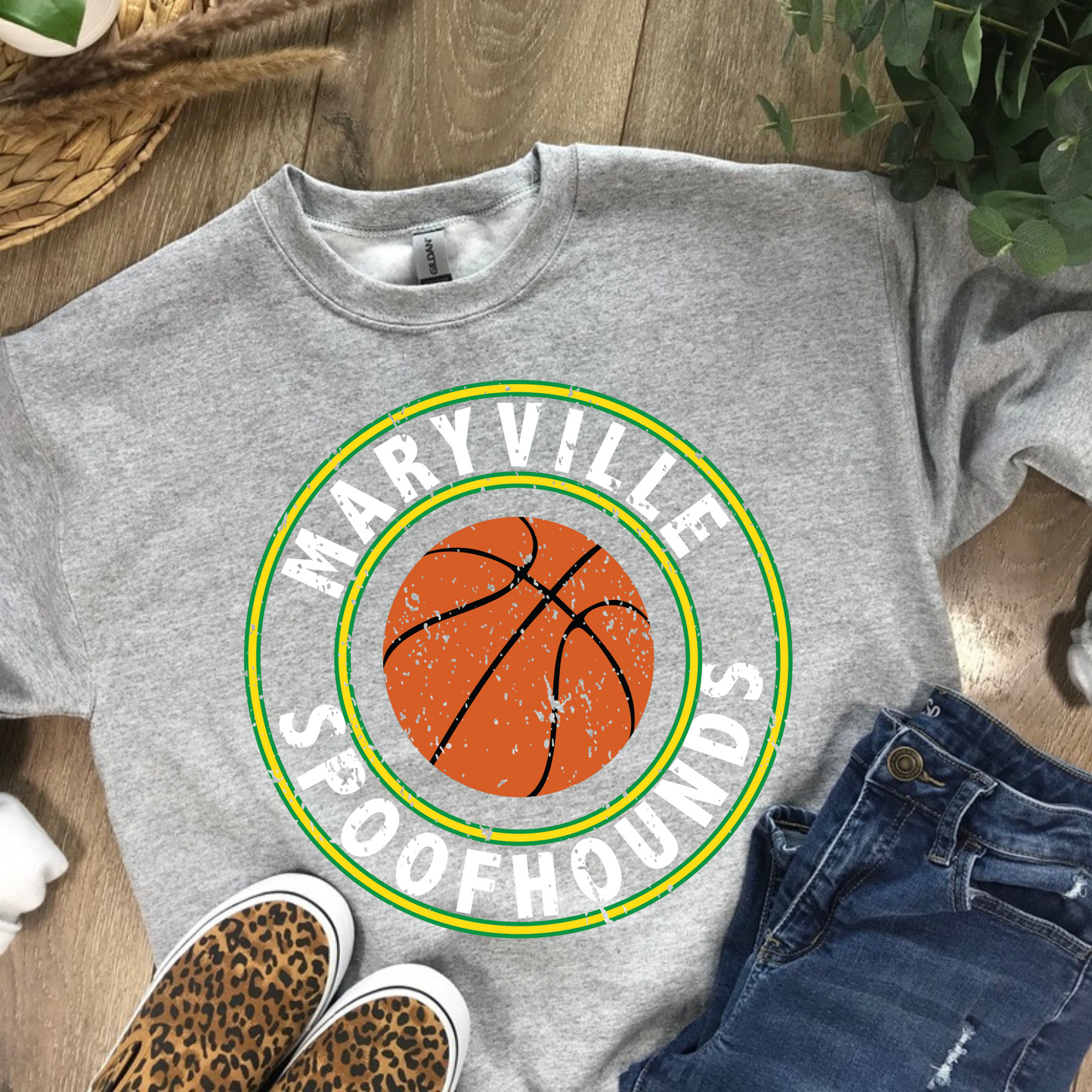 Maryville Spoofhounds Distressed Basketball Crewneck