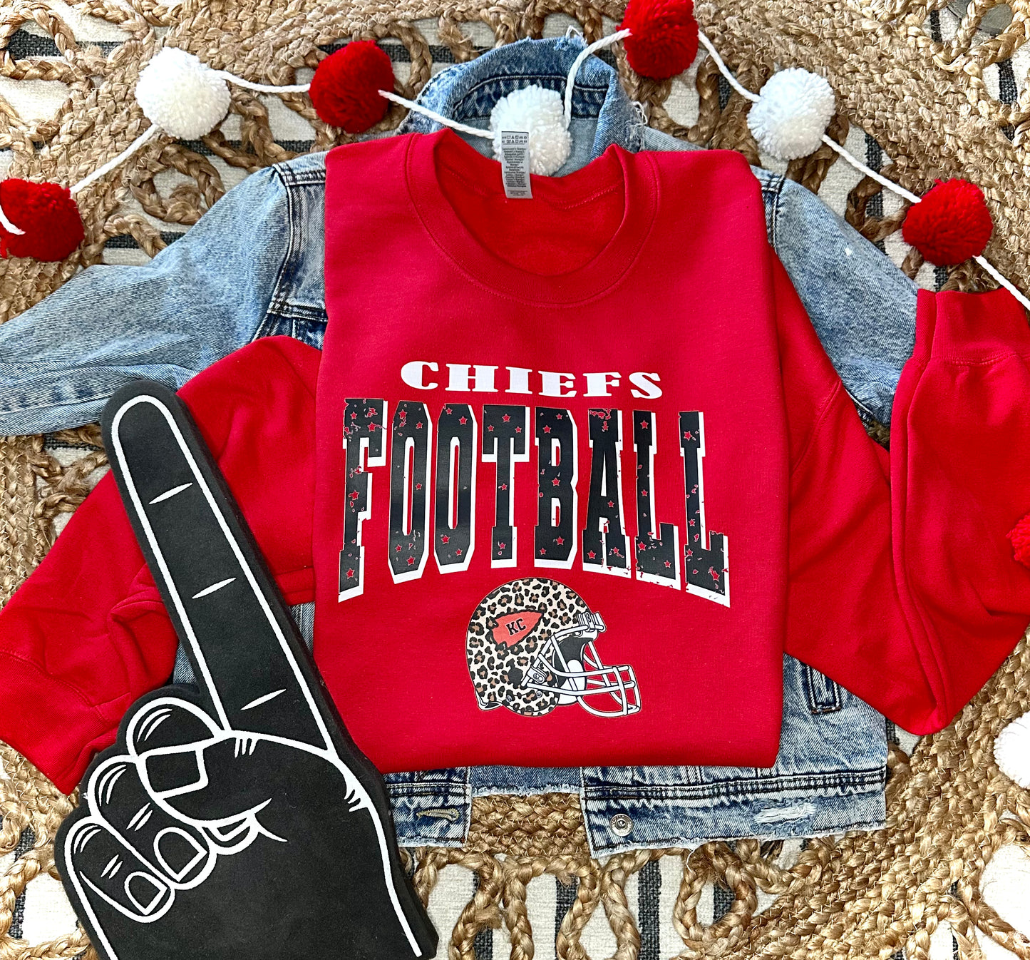 BLACK CHIEFS FOOTBALL LEOPARD HELMET - RED CREWNECK