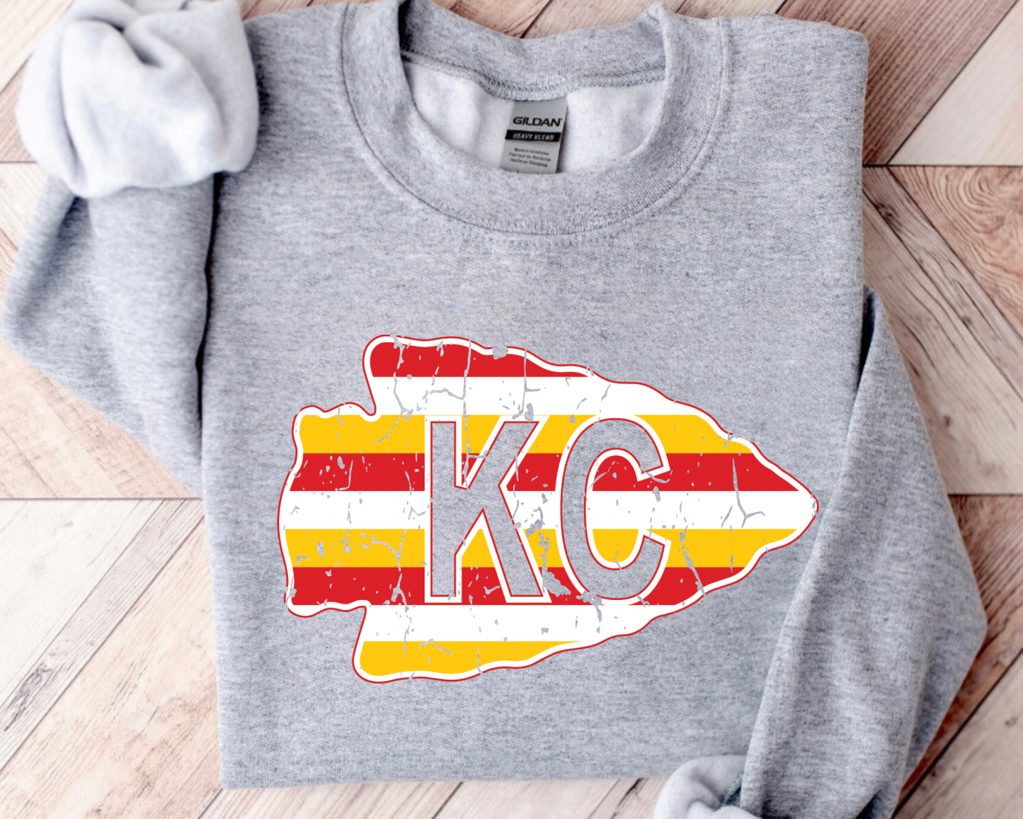 Distressed Striped KC Arrowhead Sport Gray Crewneck