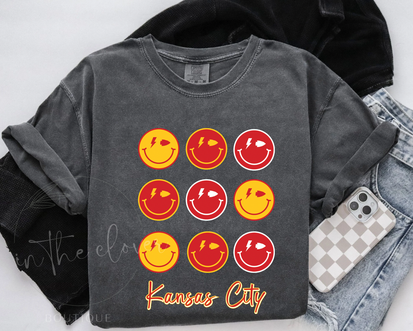 Kansas City Smiley Tee - Pepper