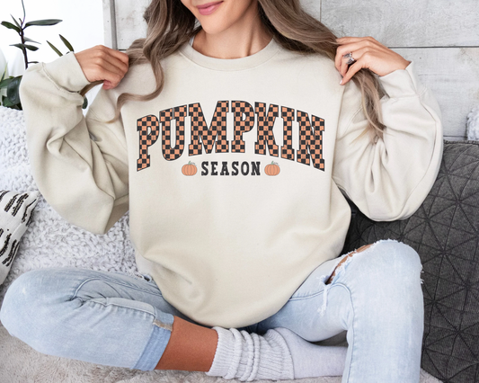 CHECKERED PUMPKIN SEASON - SAND CREWNECK