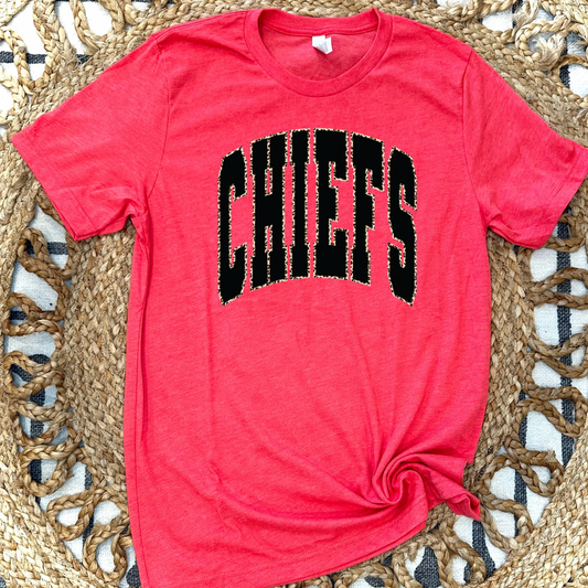 ARCHED LEOPARD CHIEFS - RED TEE