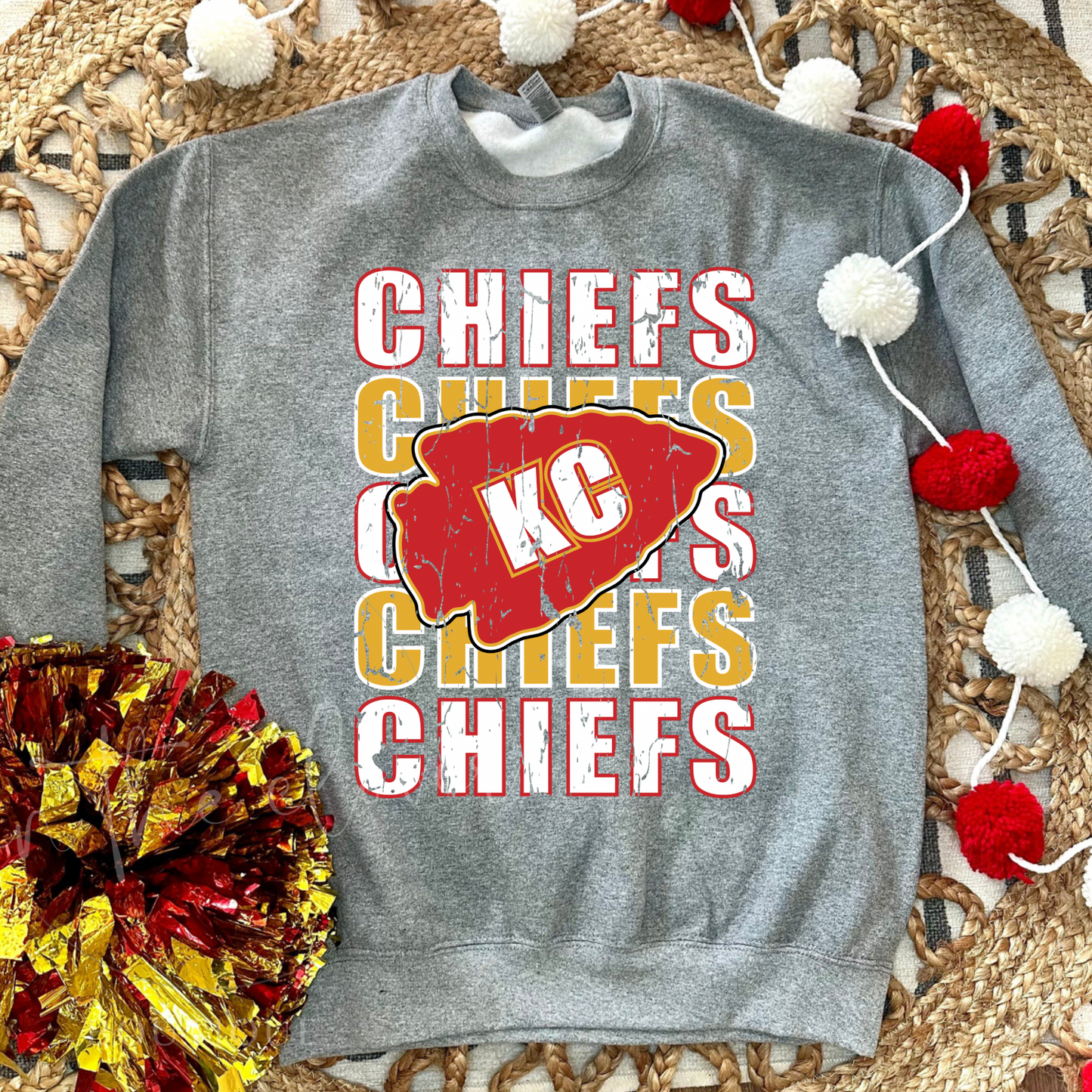 REPEAT CHIEFS RED ARROWHEAD - GREY CREWNECK