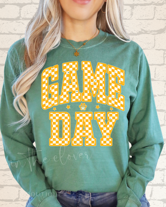 SPOOFHOUNDS YELLOW CHECKERED GAME DAY - LIGHT GREEN TEE