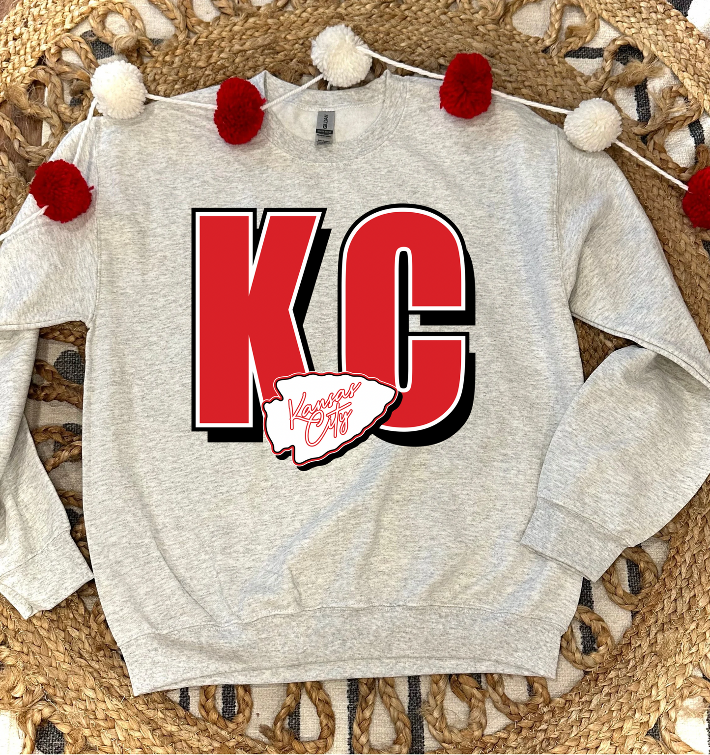 BLOCK KC ARROWHEAD KANSAS CITY - ASH CREWNECK