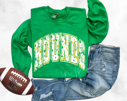 DISTRESSED HOUNDS STAR - GREEN CREWNECK