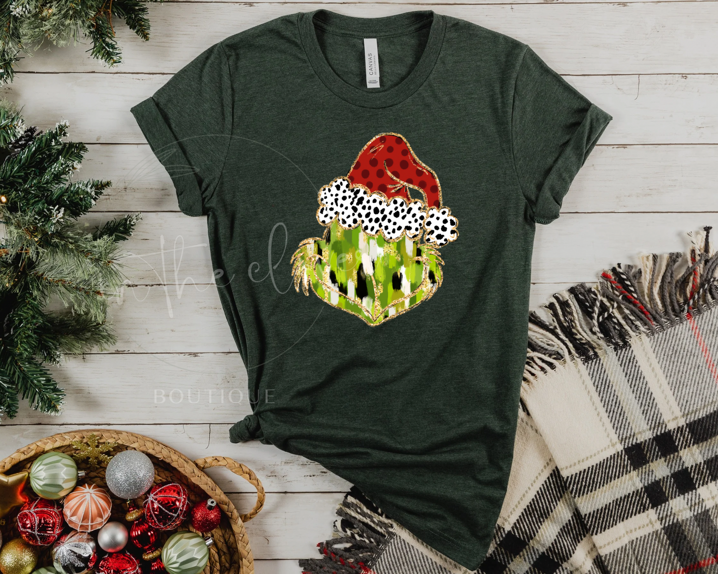 WATERCOLOR GRINCH - HEATHER FOREST GREEN TEE