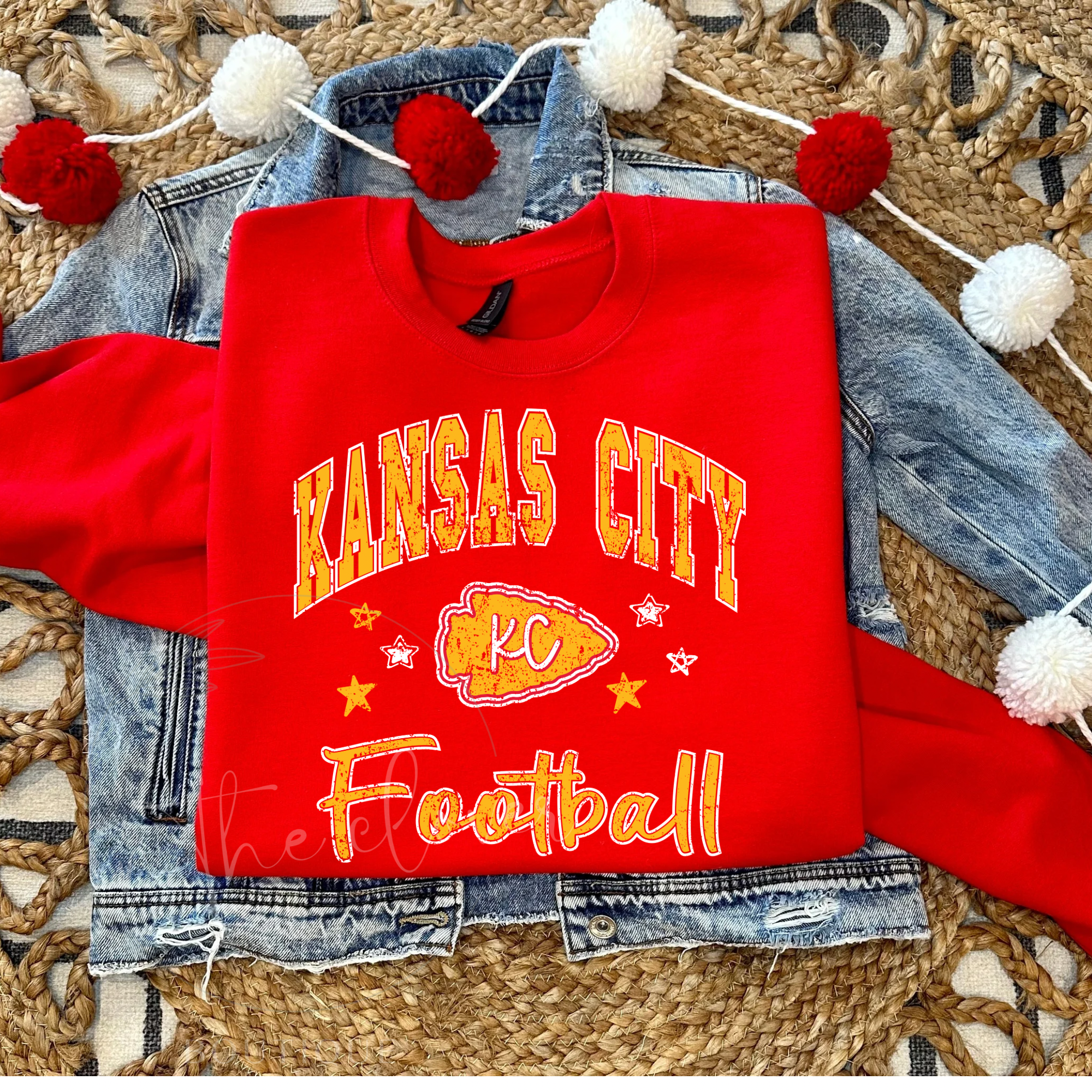 KANSAS CITY FOOTBALL DOODLE STARS -  RED CREWNECK