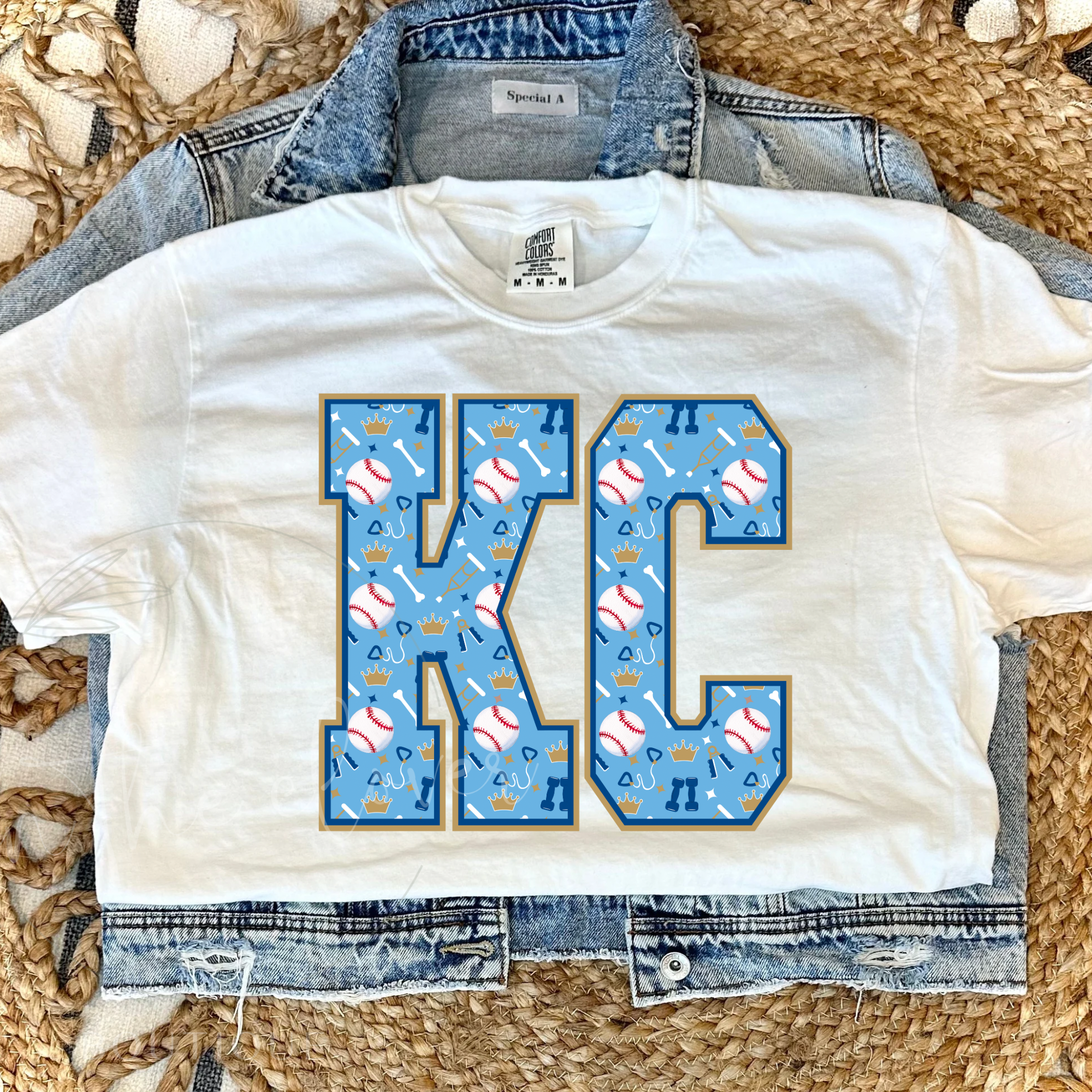 PT THEMED ROYALS KC - WHITE TEE