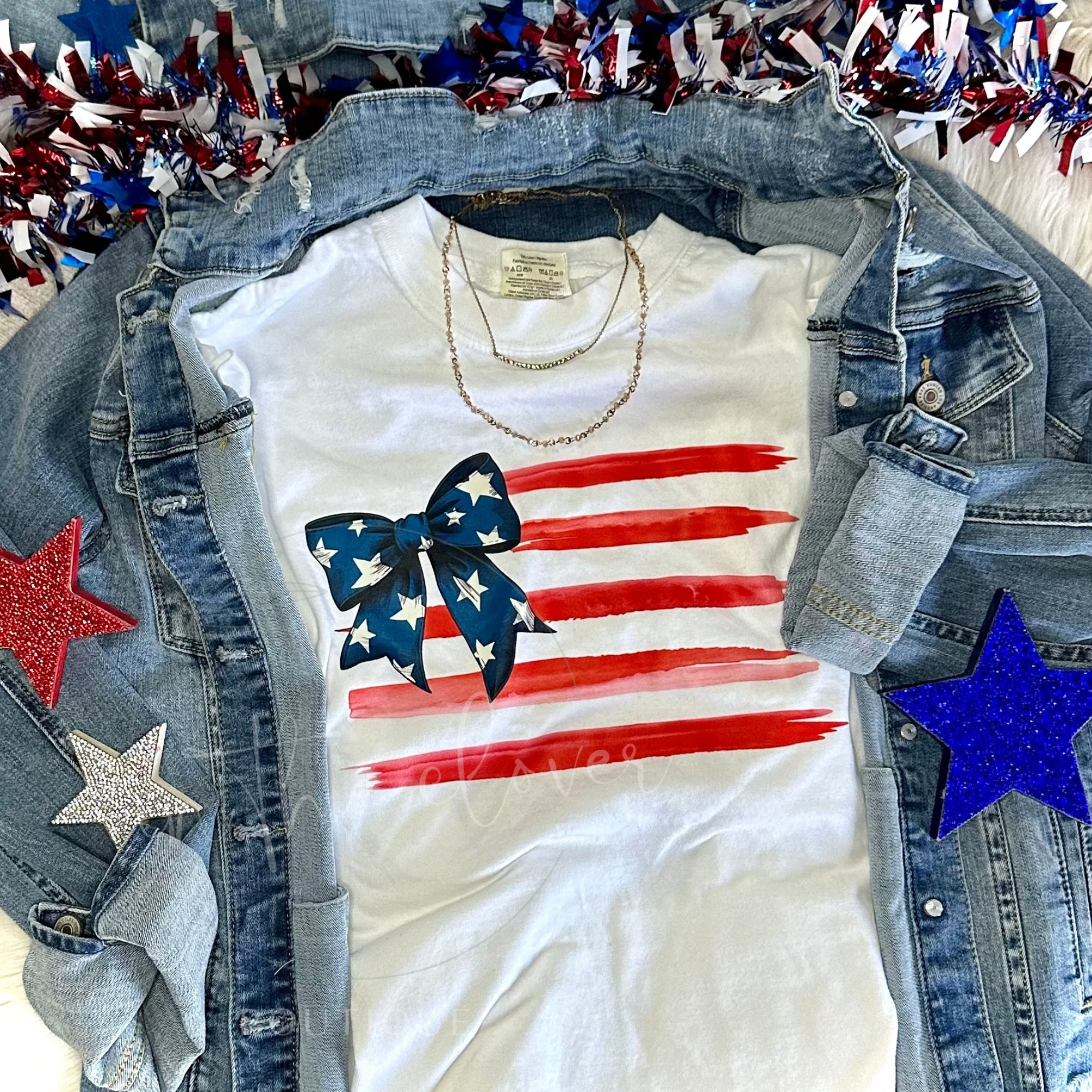 AMERICAN FLAG COQUETTE BOW - WHITE TEE
