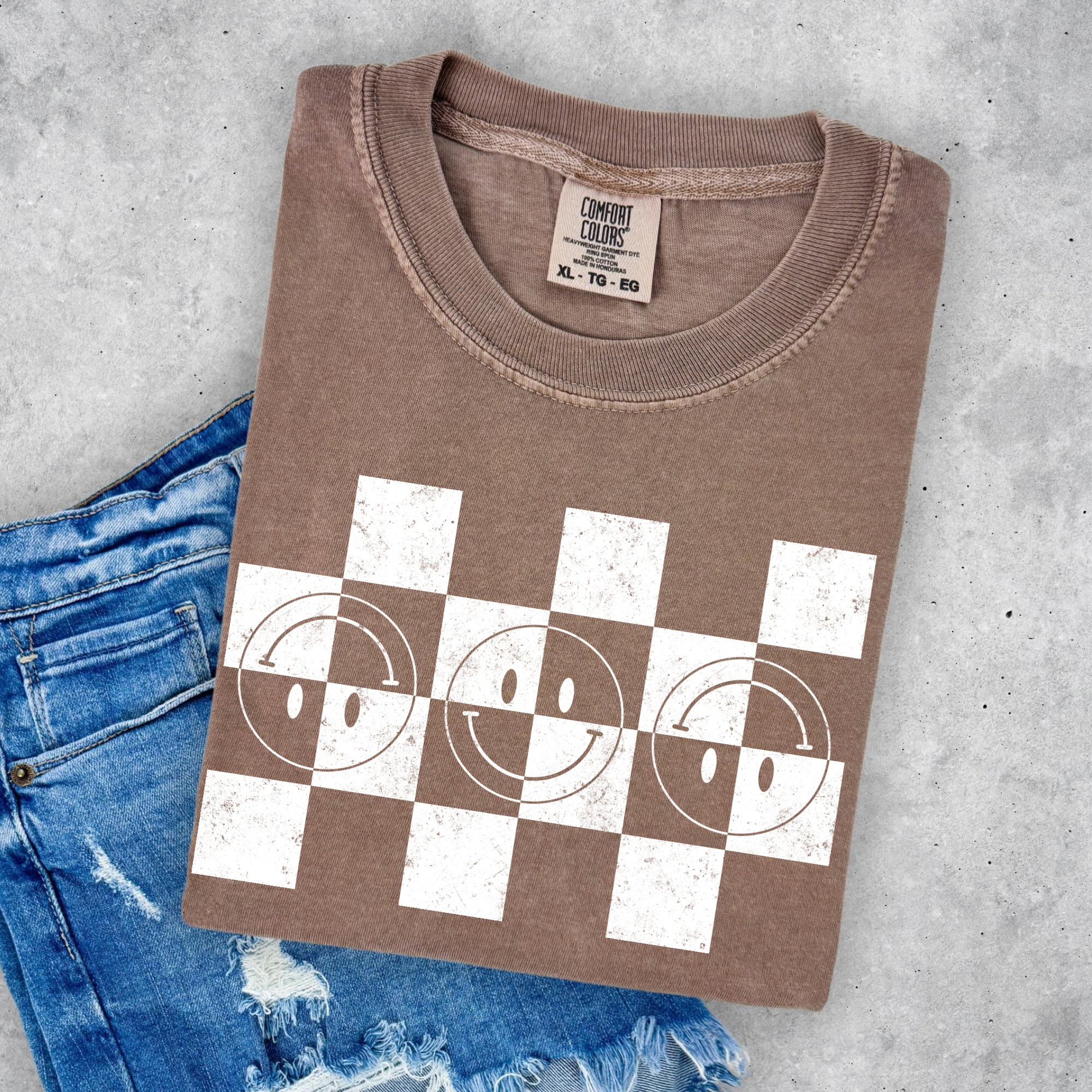 Checkered Smiley Expresso Brown Tee