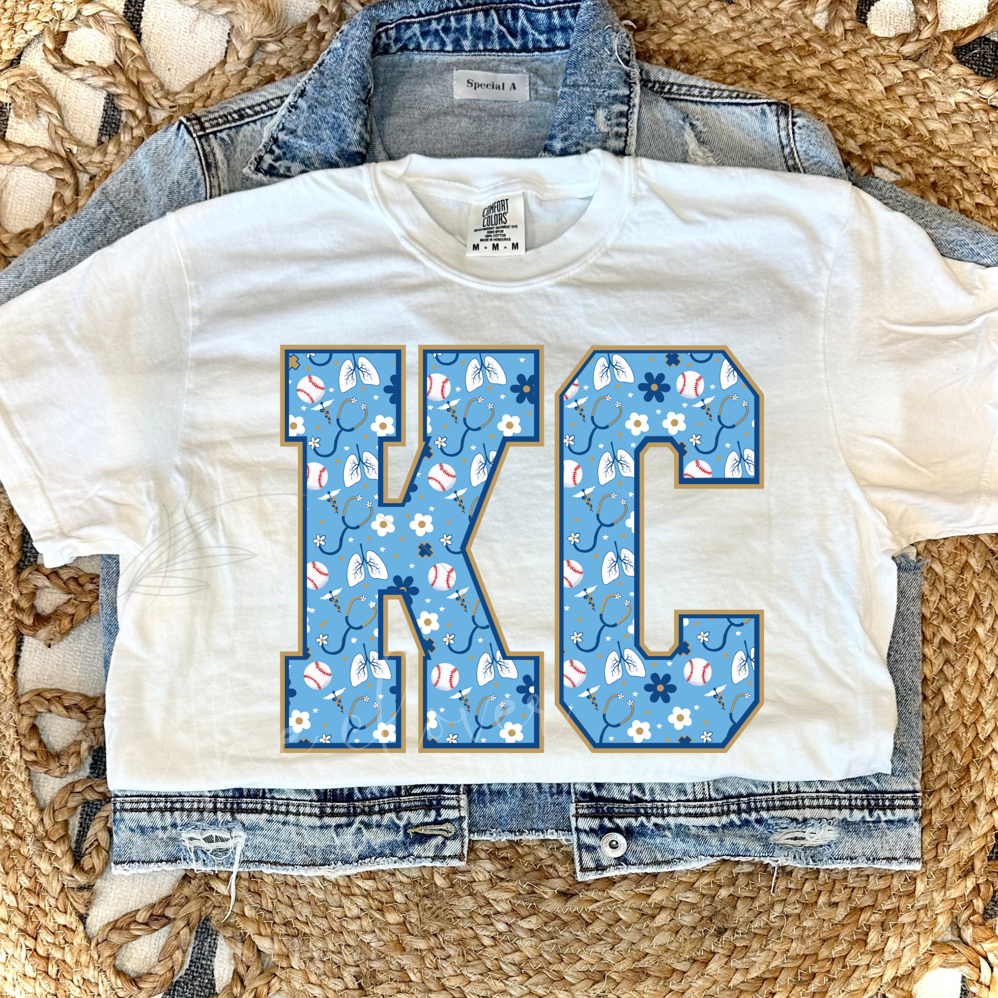 RESPIRATORY THERAPY THEMED ROYALS KC - WHITE TEE
