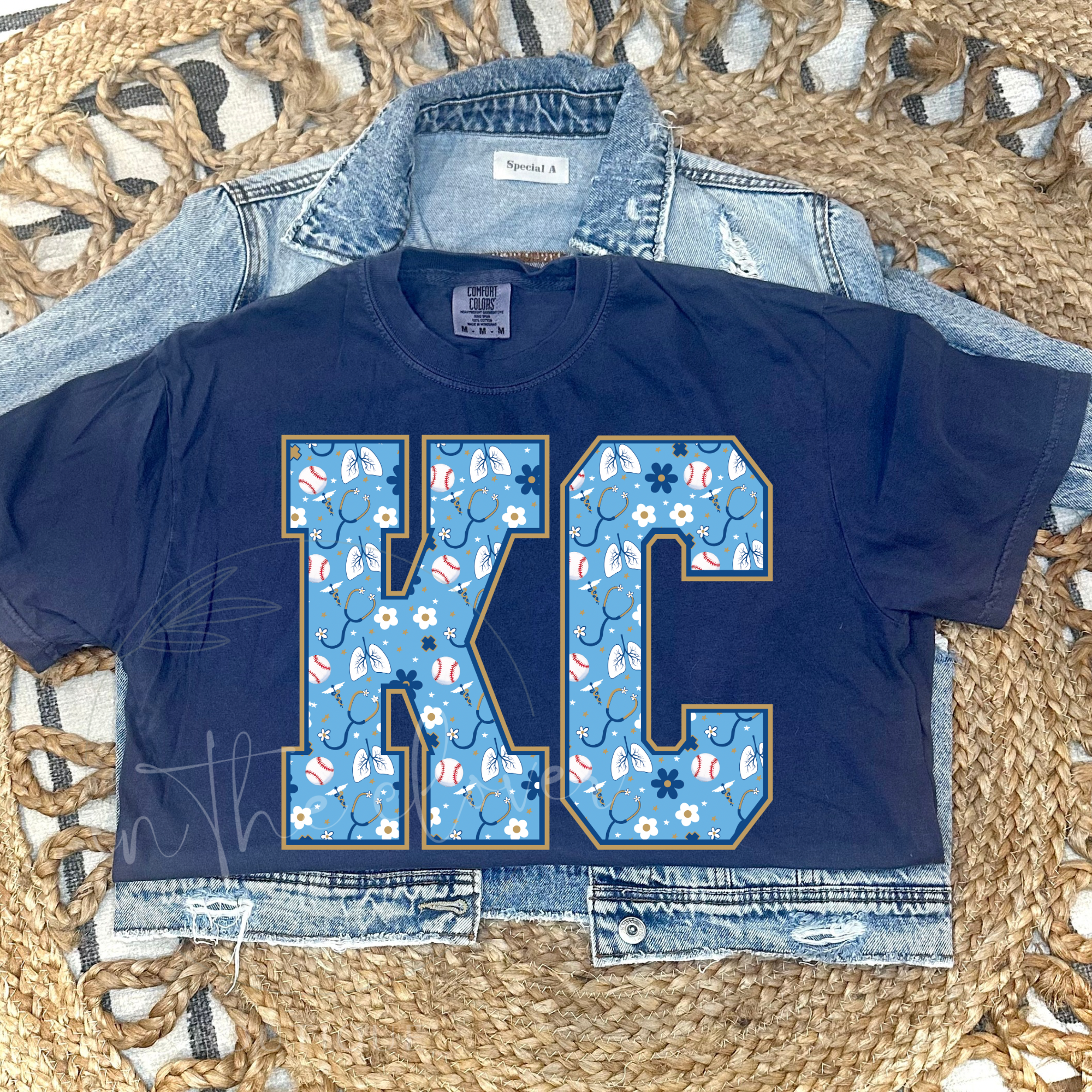 RESPIRATORY THERAPY THEMED ROYALS KC - NAVY TEE