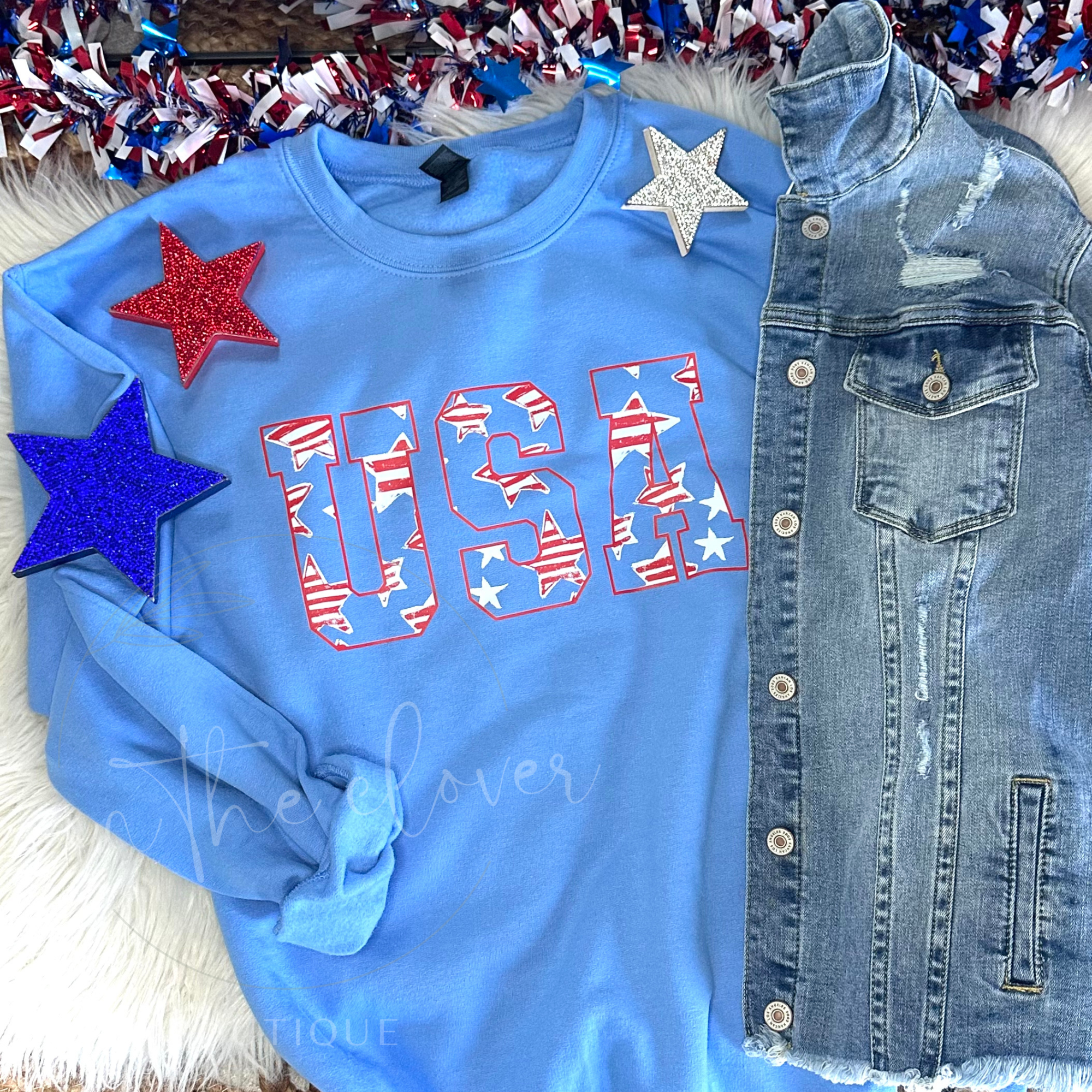 STRIPED STAR USA VARSITY FONT - BLUE CREWNECK