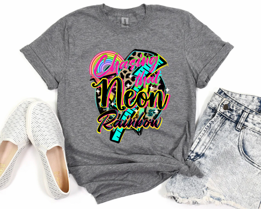 CHASING THAT NEON RAINBOW - DEEP HEATHER TEE