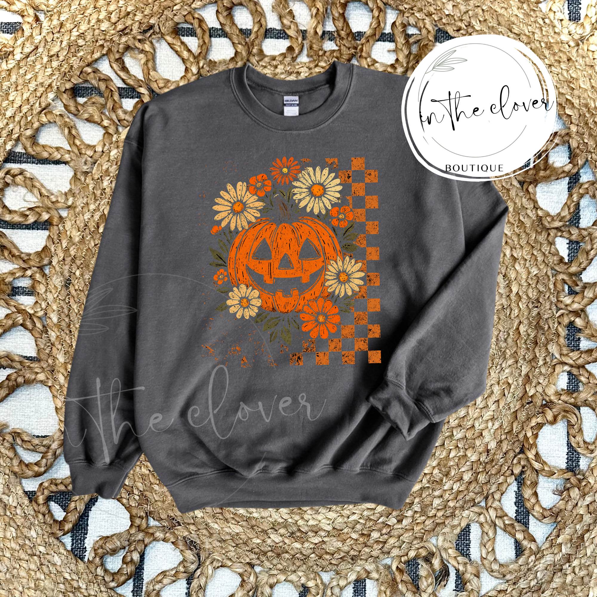 CHECKERED FLORAL PUMPKIN - CHARCOAL SWEATSHIRT