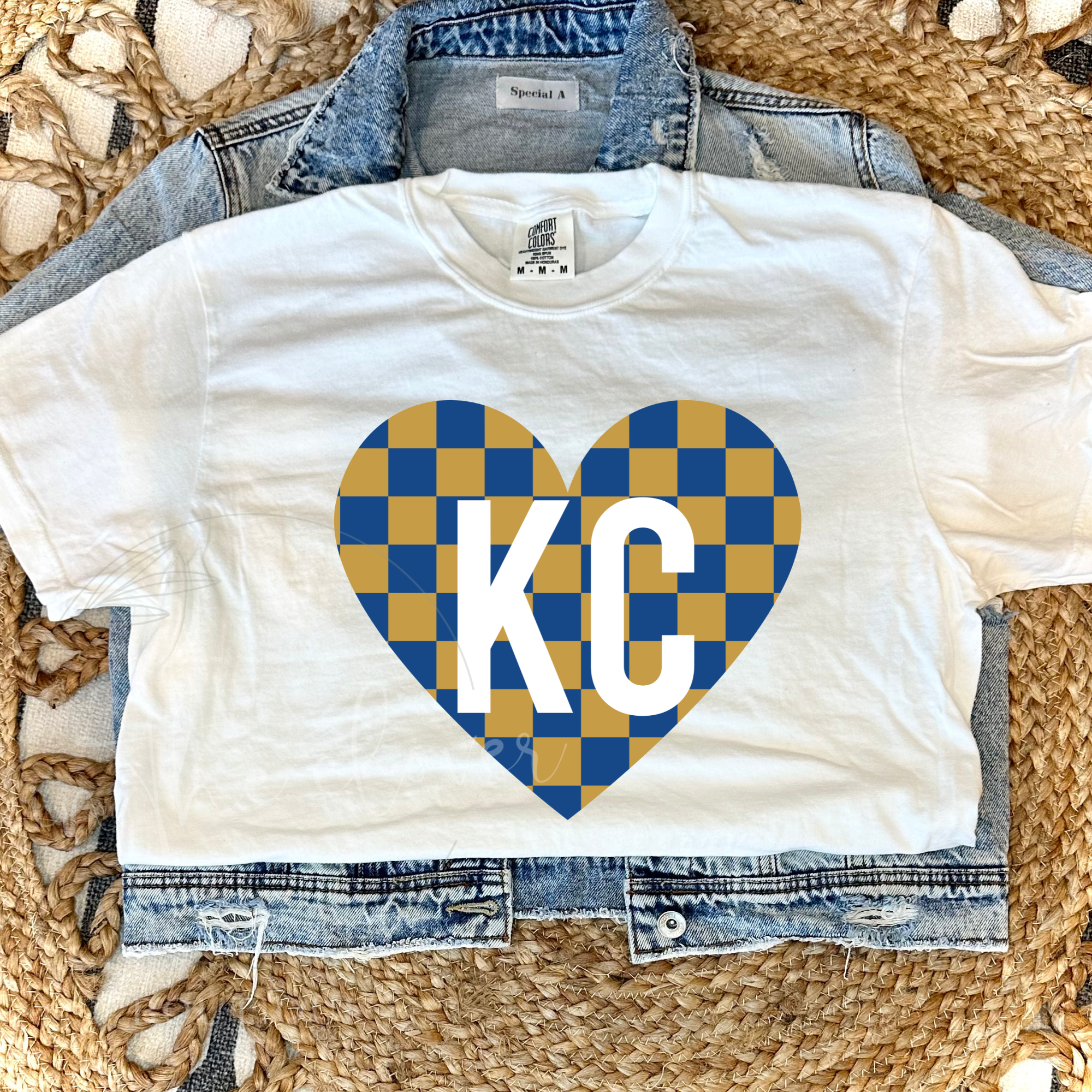 BLUE/GOLD CHECKERED KC HEART - WHITE TEE