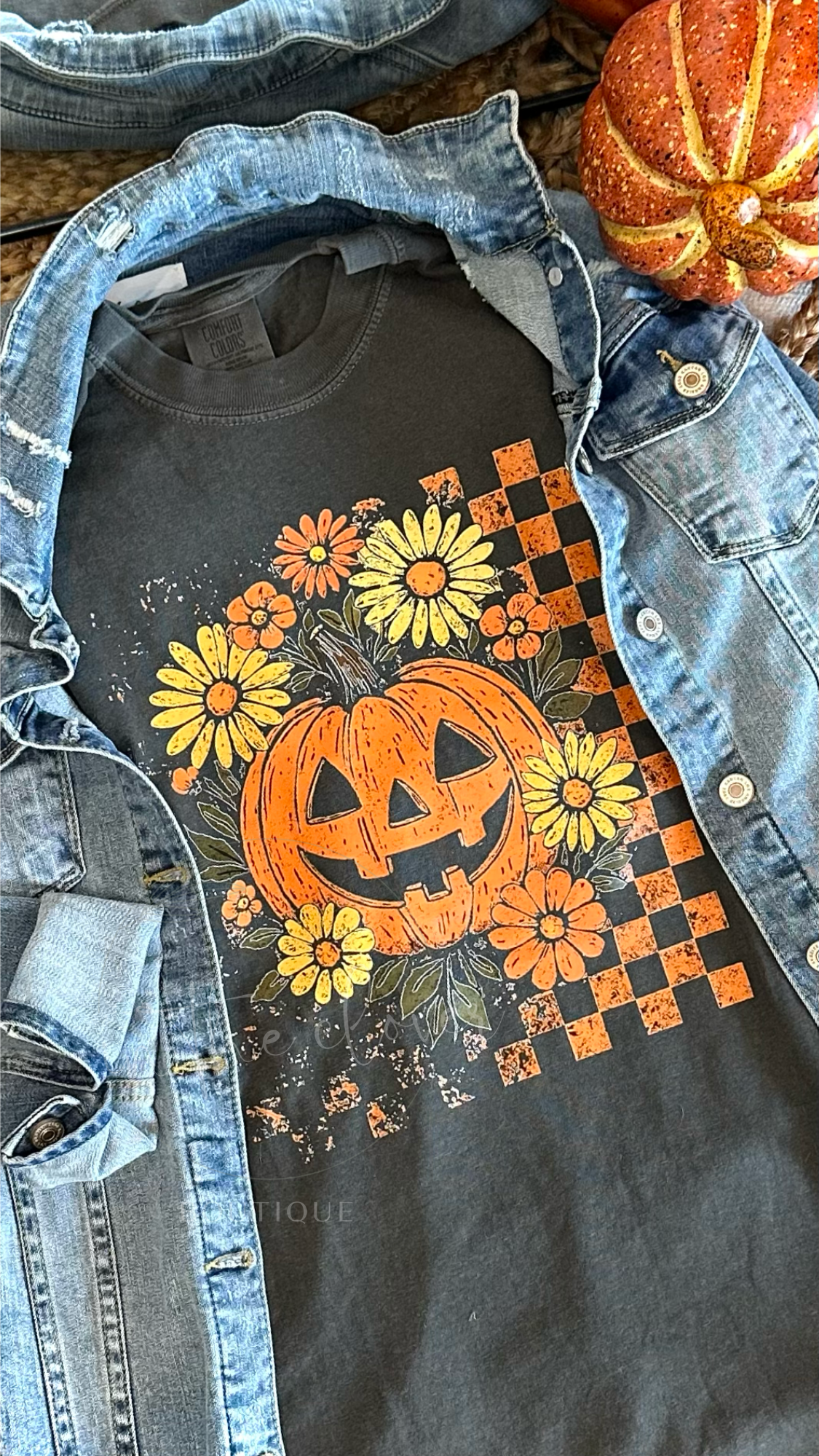 FLORAL CHECKERED PUMPKIN - PEPPER TEE
