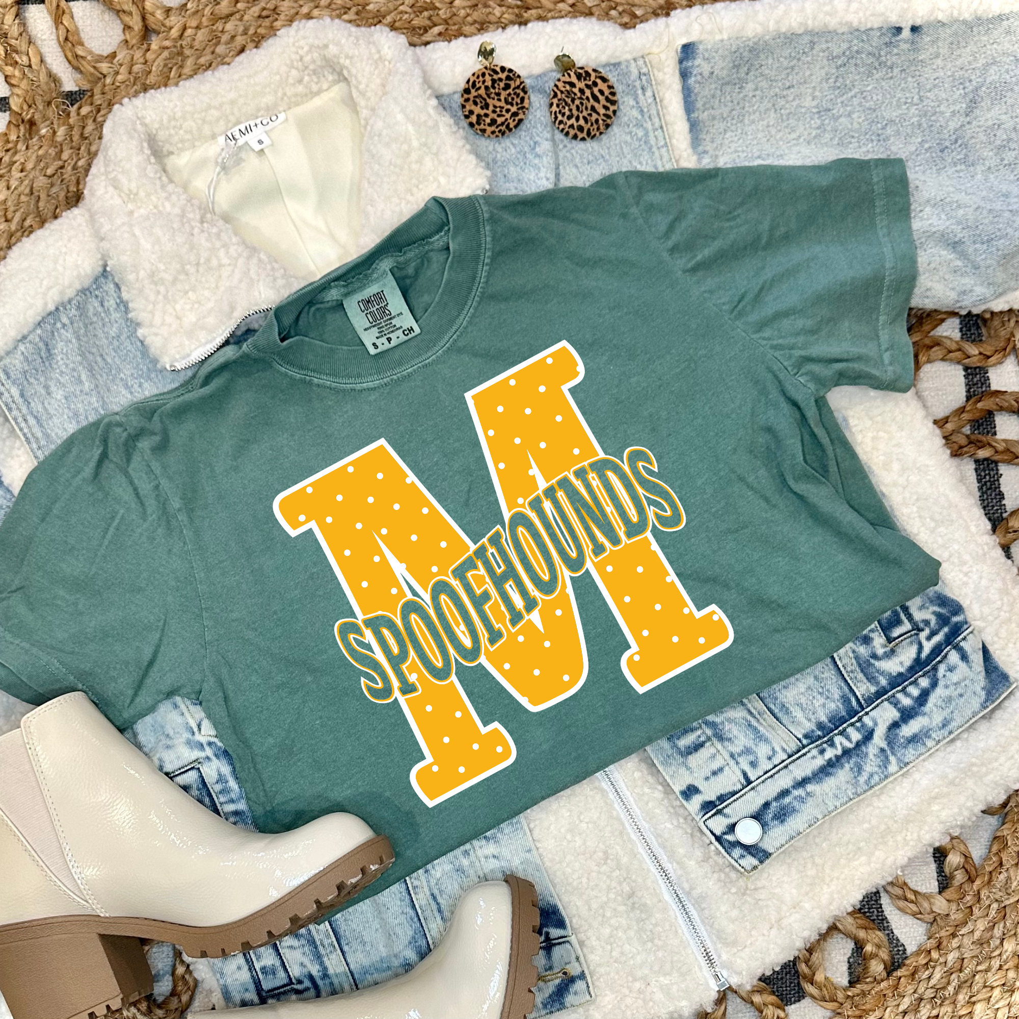 Polka Dot M with Wavy Hounds - Light Green Tee