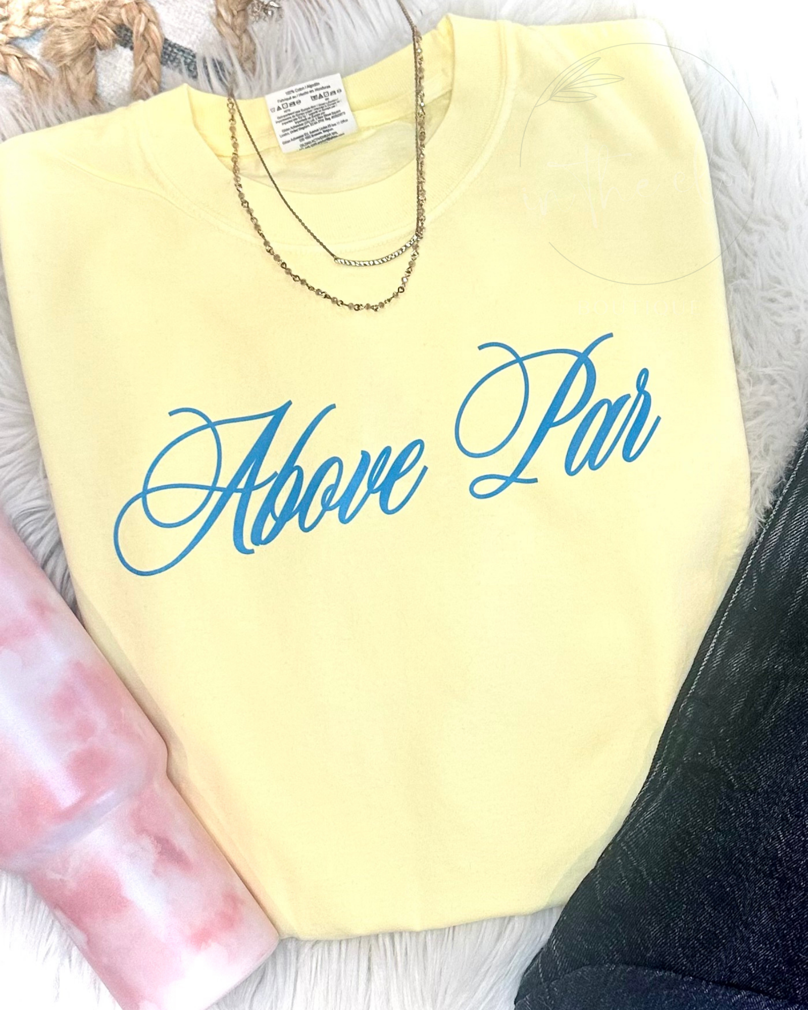 ABOVE PAR - BANANA TEE