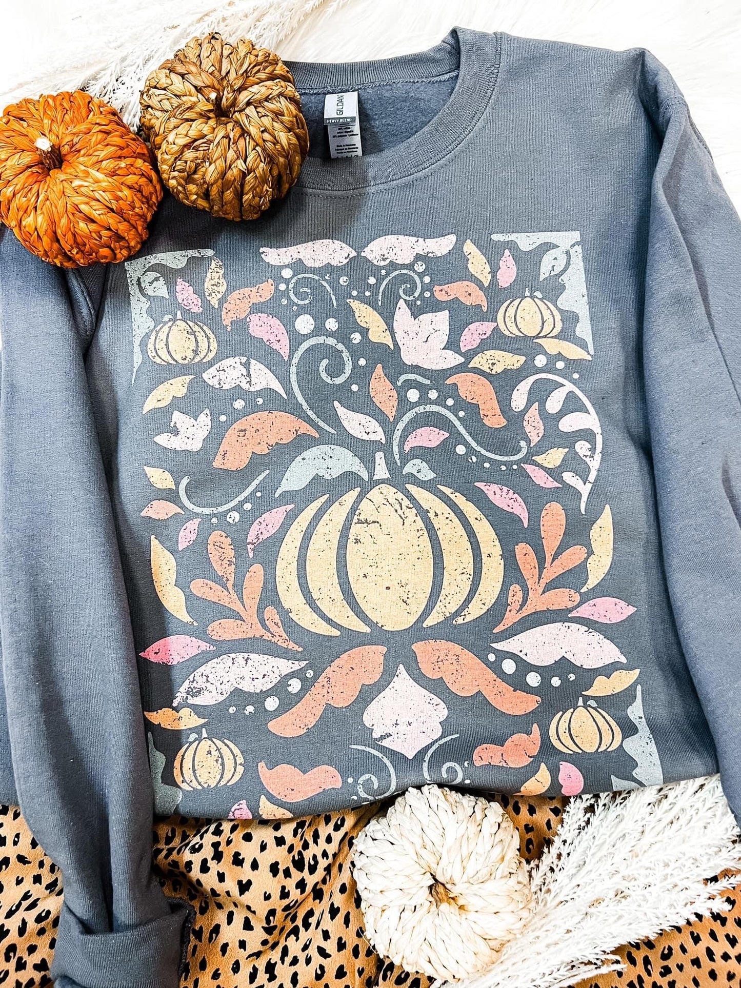 FLORAL PUMPKIN CREWNECK